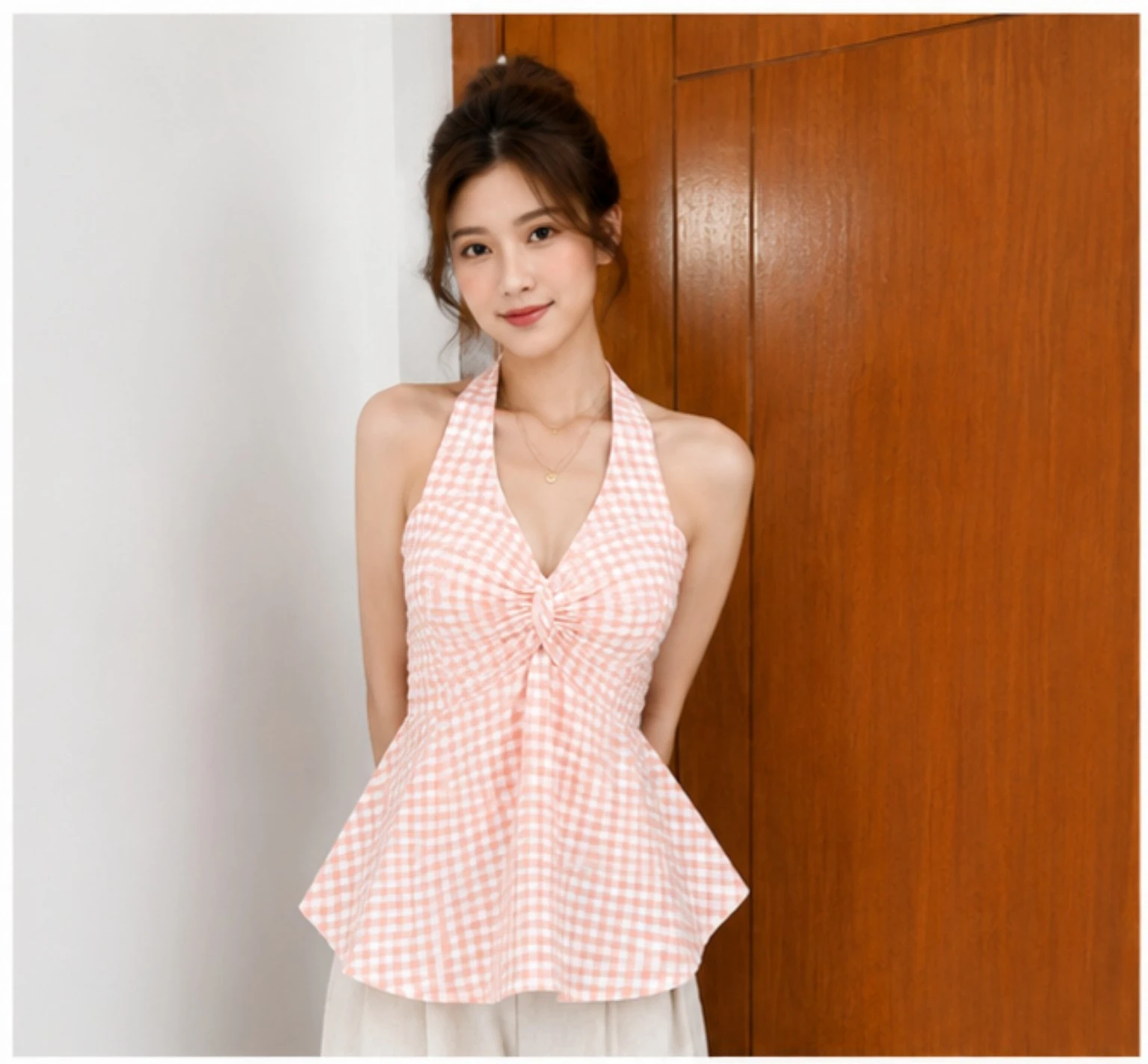 Neck Sleeveless Baby Pink Top